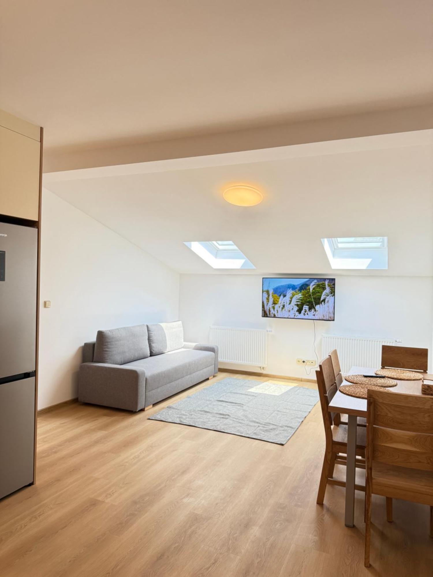 Apartment Riverside *